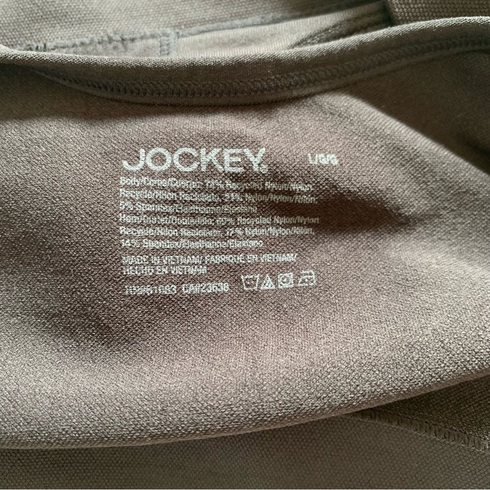 Black Wireless V-Neck Comfort Bra - Picture 5 of 5